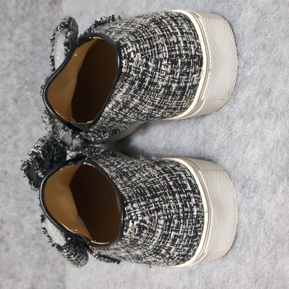 Karl Lagerfeld Paris Esme Boucle Slip On Tweed Bow Sneaker Size 9 - Picture 4 of 11